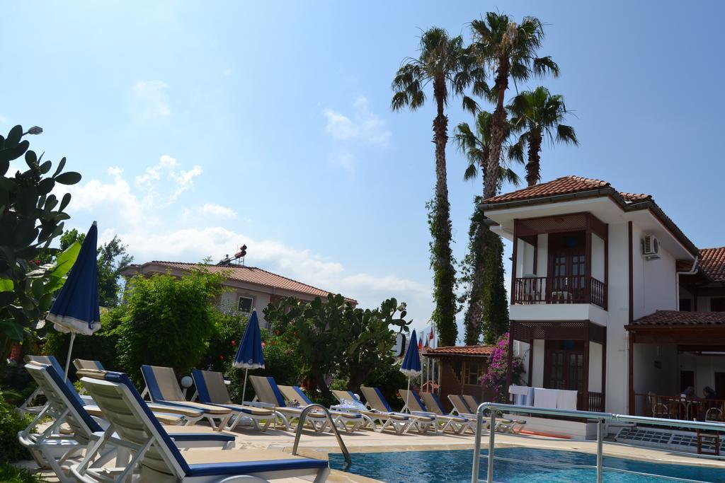 Palma Rosa Hotel Camyuva Exterior photo